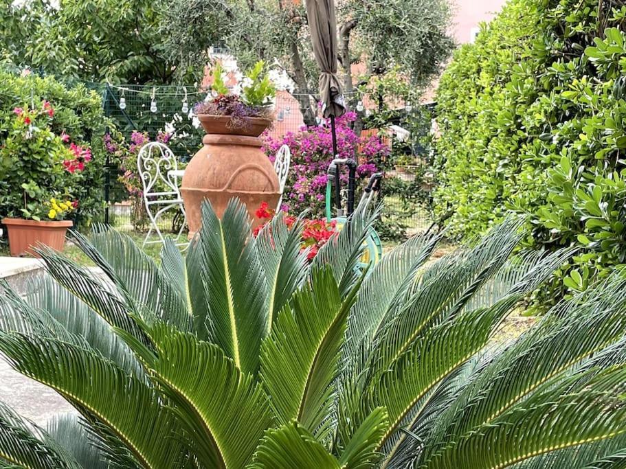 Annali Casa Vacanze - Shabby Style Nella Natura La Spezia Zewnętrze zdjęcie